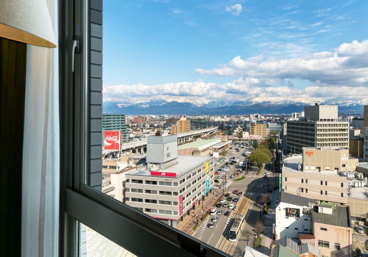 Daiwa Roynet Hotel Toyama-Ekimae Toyama Station Exterior foto